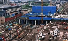 万州北站南广场扩建工程进入全面冲刺阶段，预计2027年四月投入使用。