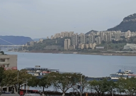 灯笼卸下时……