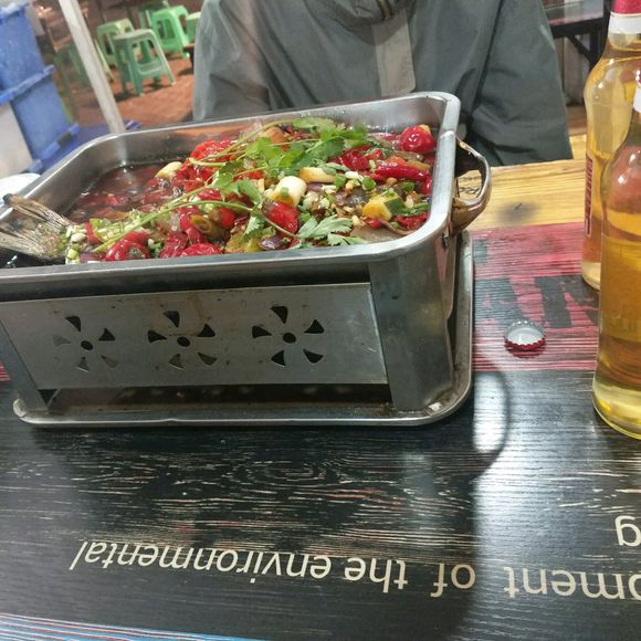 趁年轻就去寻找自己的梦-1.jpg