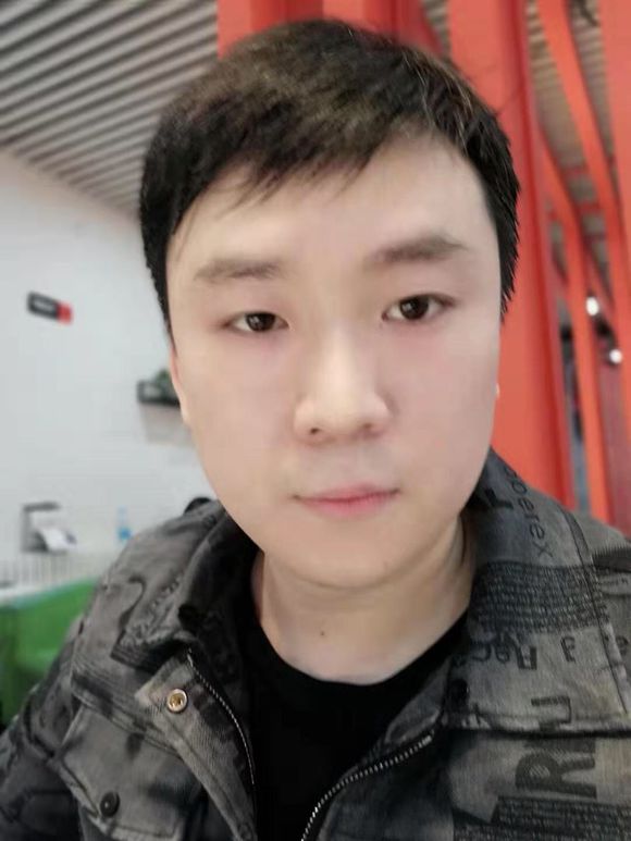 有没有拼团去酒吧的？上年纪了还没去酒吧耍过，求带。-1.jpg