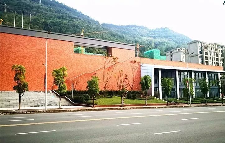 万二中江南校区正式命名