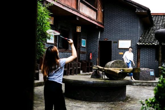 上班归上班，娱乐归娱乐，公司团建贼安逸-2.jpg