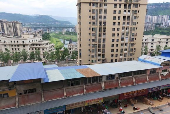 我想问一句违章搭建的商户心里都是怎么想的？-1.jpg