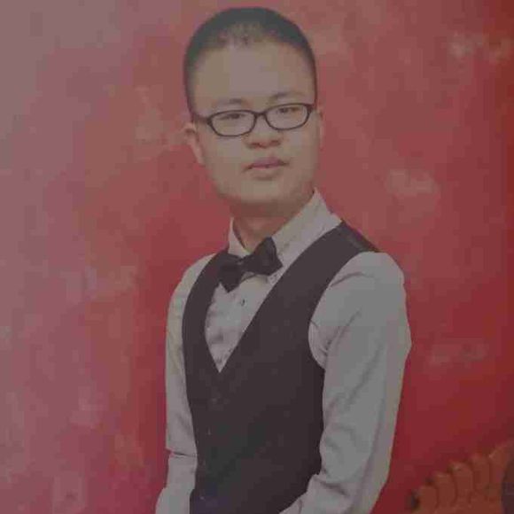 窗友们，希望您做一个内心强大，不合群的人。《你的孤独，虽败犹-1.jpg