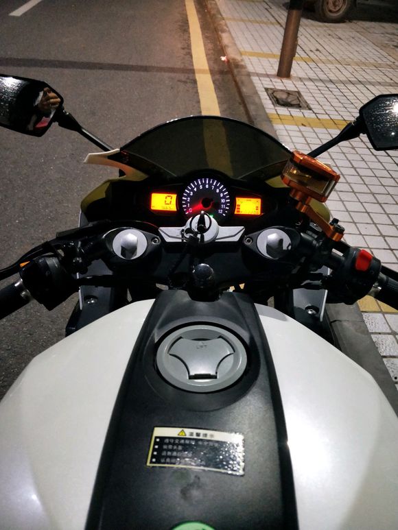 各位大佬，问一下，我在重庆铜梁区车管所上户的摩托车，过户到重-1.jpg
