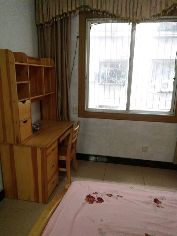 万州源梦二手房太白路店小李等你来买房-4.jpg