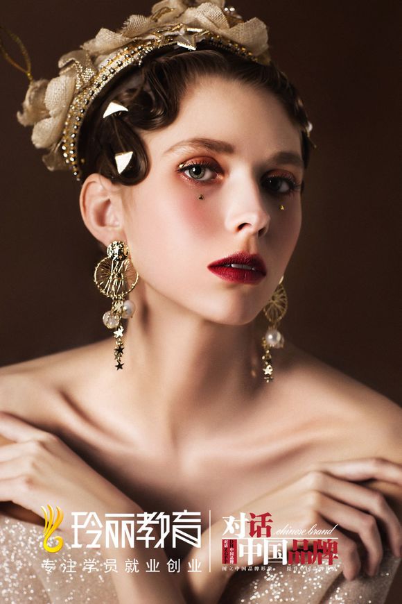 万州化妆学校早间作品欣赏高端复古新娘-2.jpg