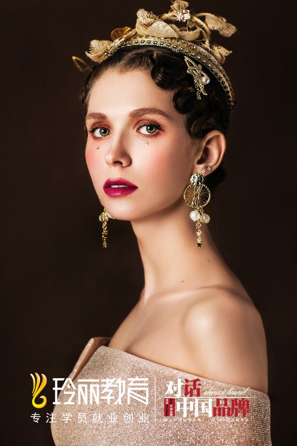 万州化妆学校早间作品欣赏高端复古新娘-3.jpg