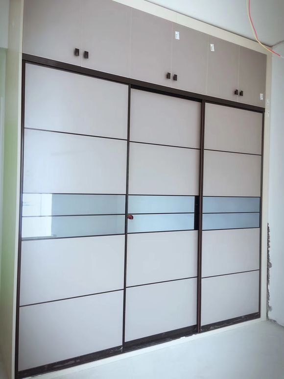 有窗友对全屋定制家具感兴趣不？-4.jpg