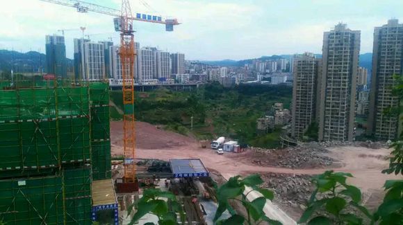 万州高铁绿地集团的房子修成什么样了啊-4.jpg