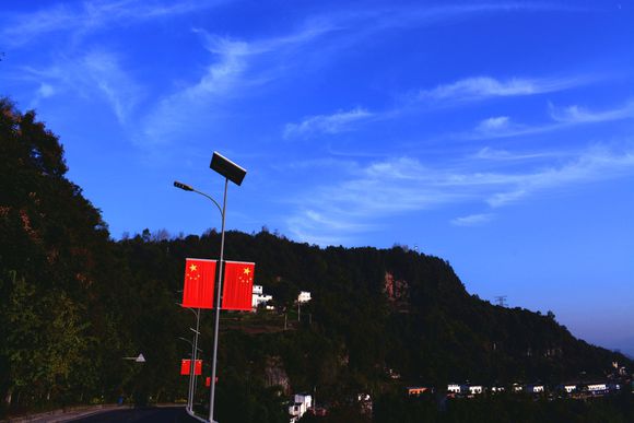 万州有哪些地方可以拍那种一大片银杏-1.jpg