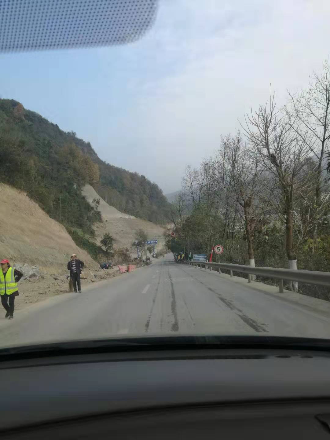 利万高速长滩高速出口