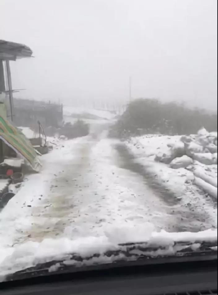 万州下雪啦！