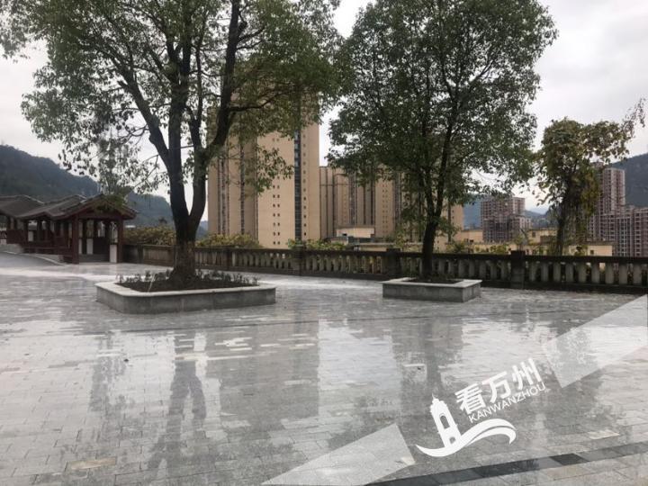 0dc071bda5e04dc083d3f2775d0ffb66.jpg