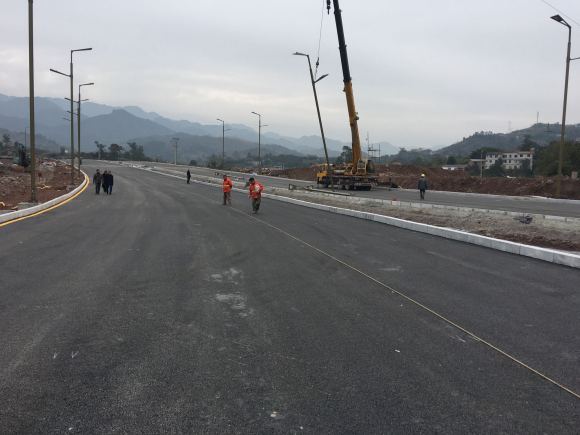 万开快速路2020.1.1-8.jpg