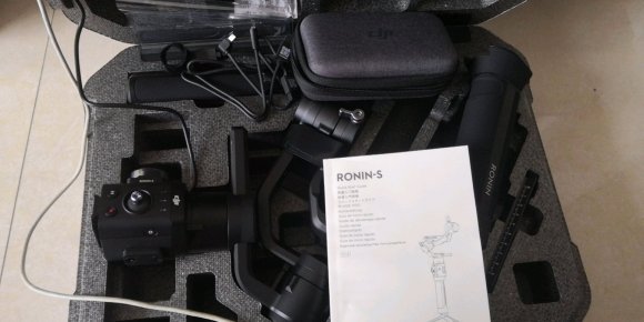 承接婚庆摄像，婚礼跟拍，人像写真，视频剪辑，摄影后期，需要的-1.jpg