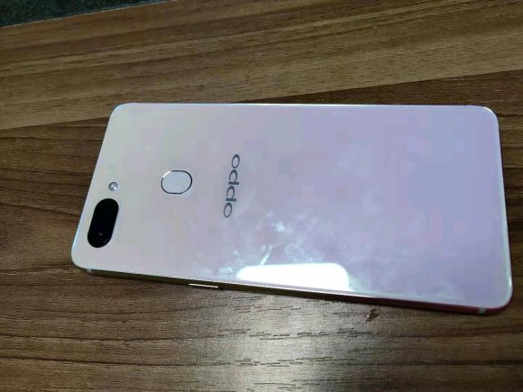 出oppo15炫彩粉9成新-2.jpg