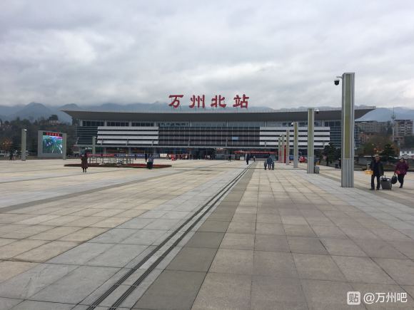万州与开州浦里快速通道最新及郑万万州铺轨基地正在建设2020-3.jpg