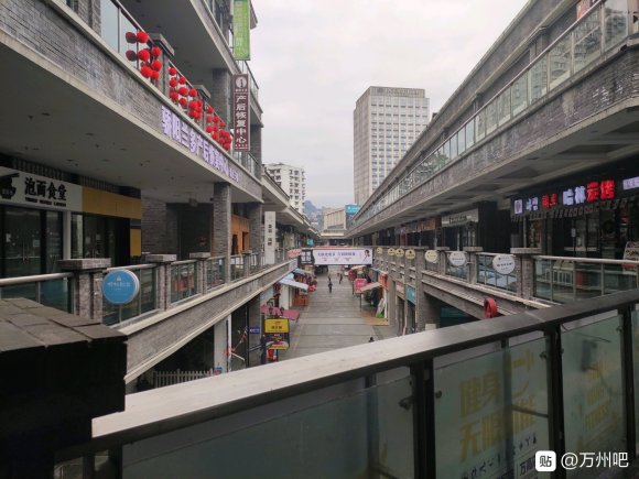 想回个家好难-1.jpg