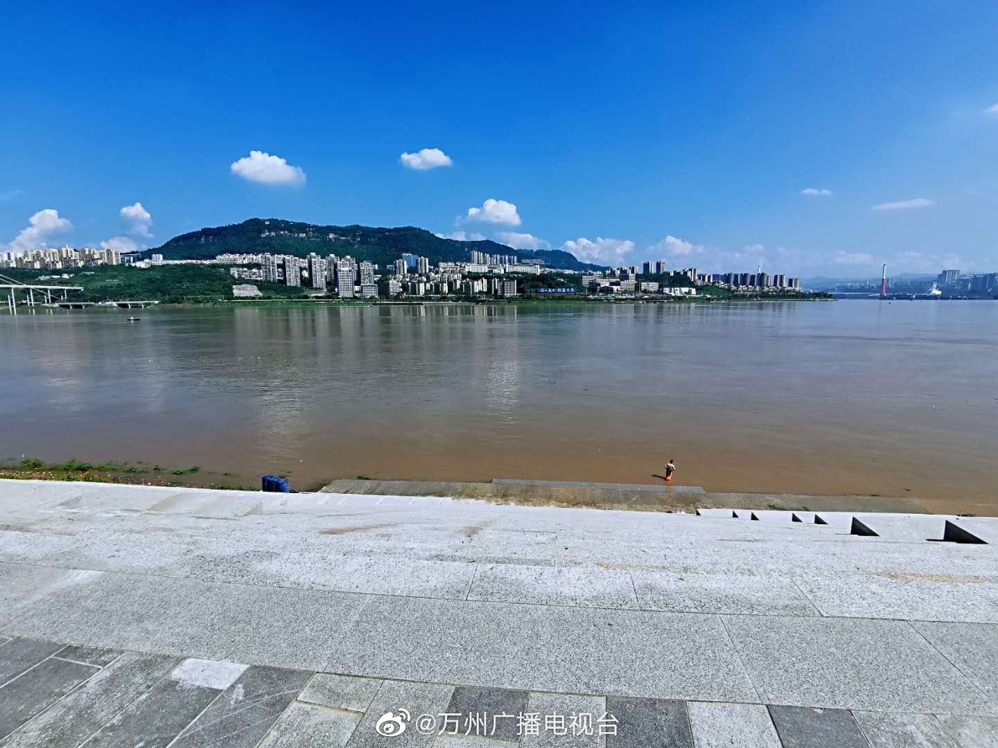 万州大桥溪音乐广场