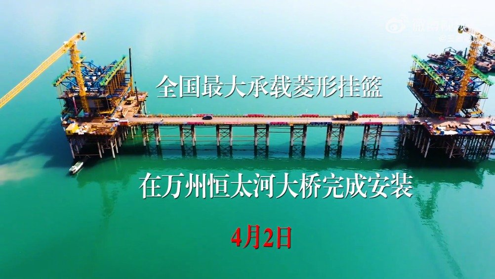 002azhE2ly1h0z2v9mzmnj60ru0foacs02.jpg