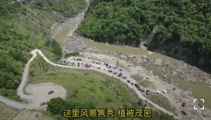 15148F71-1B00-498C-A04C-6F48C0EDA985.jpeg