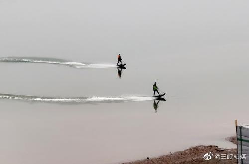 8bdbcce4ly1h6e1zxr7hkj20dw097aa0.jpg